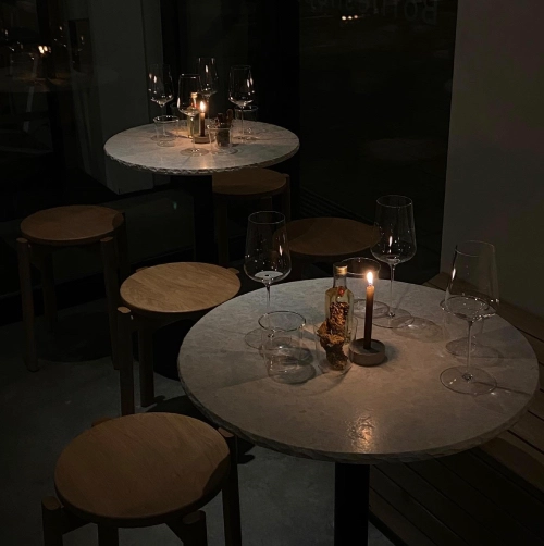 Table at wine bar Bottleshop in Amsterdam