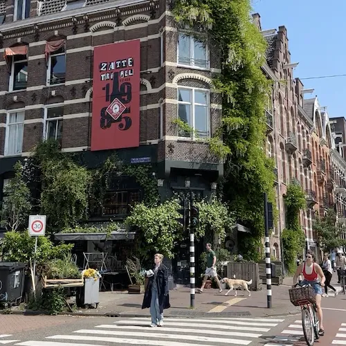 Street in the Oud-West neighbourhood of Amsterdam