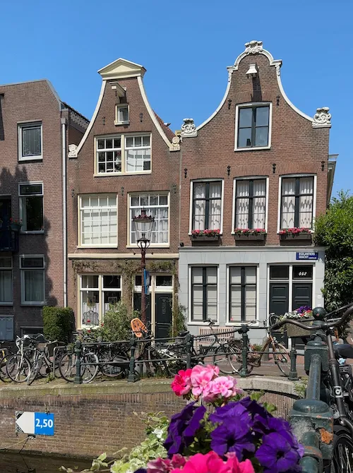Town houses on the Spiegelgracht in Amsterdam
